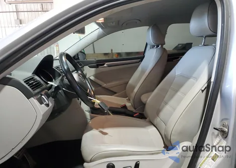 2017 Volkswagen Passat R-Line из США, поврежденный, VIN 1VWDT7A35HC045002